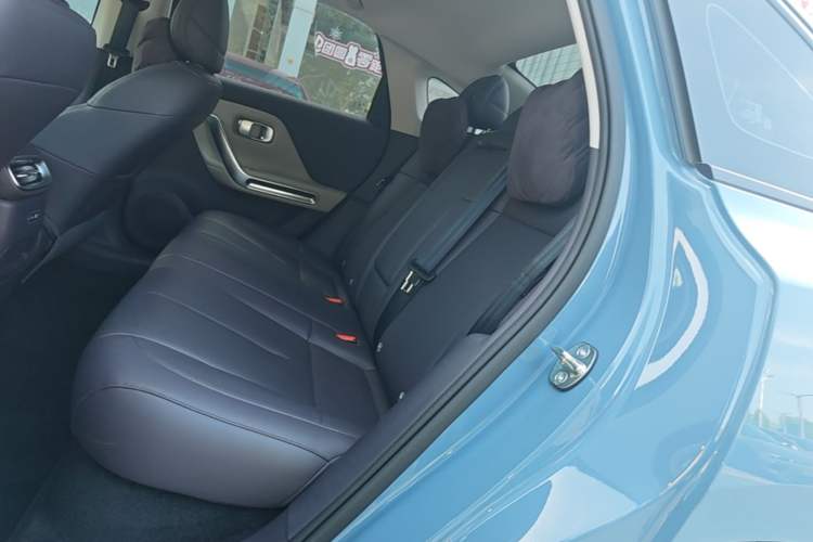 Used Leapmotor B01 2025 550 LiDAR Edition Left Rear Seat