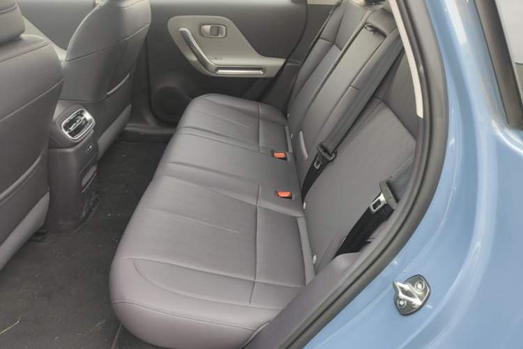 Used Leapmotor B01 2025 550 LiDAR Edition Left Rear Seat
