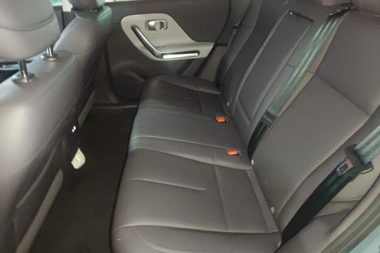 Used Leapmotor B01 2025 550 LiDAR Edition Left Rear Seat