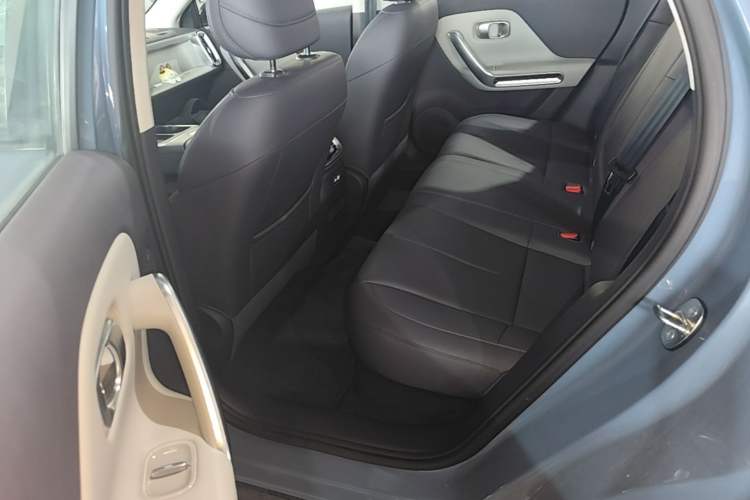 Used Leapmotor B01 2025 550 LiDAR Edition Left Rear Seat