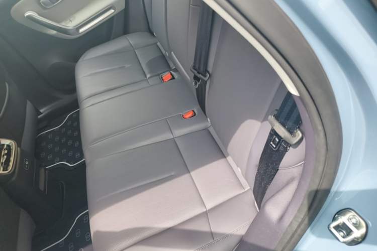 Used Leapmotor B01 2025 550 LiDAR Edition Left Rear Seat