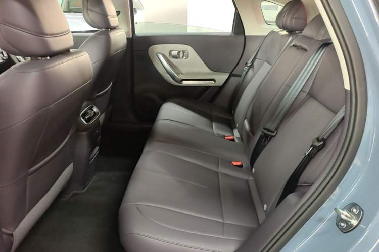 Used Leapmotor B01 2025 550 LiDAR Edition Left Rear Seat