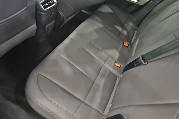 Used Leapmotor B01 2025 550 LiDAR Edition Left Rear Seat