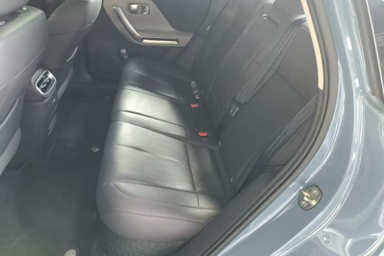 Used Leapmotor B01 2025 550 LiDAR Edition Left Rear Seat