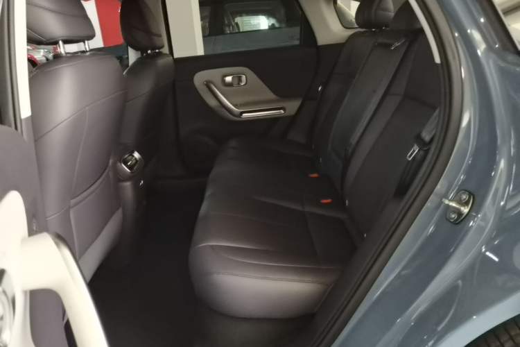 Used Leapmotor B01 2025 550 LiDAR Edition Left Rear Seat