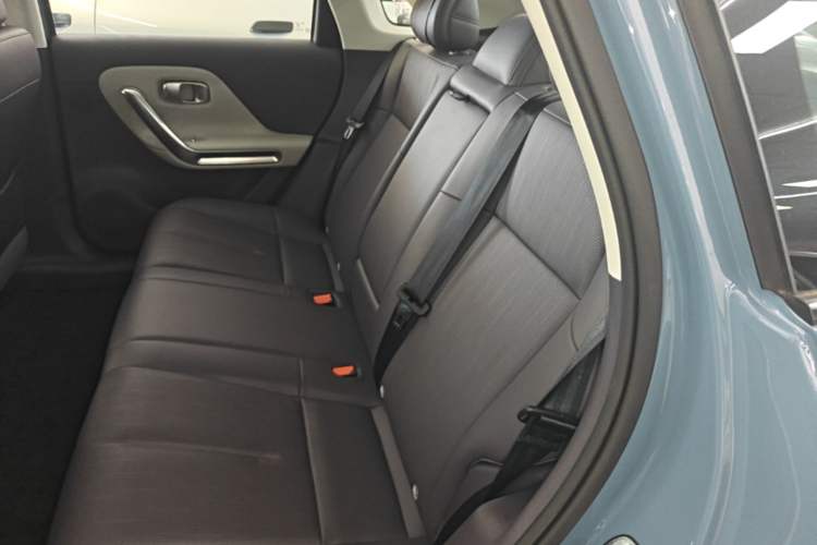 Used Leapmotor B01 2025 550 LiDAR Edition Left Rear Seat