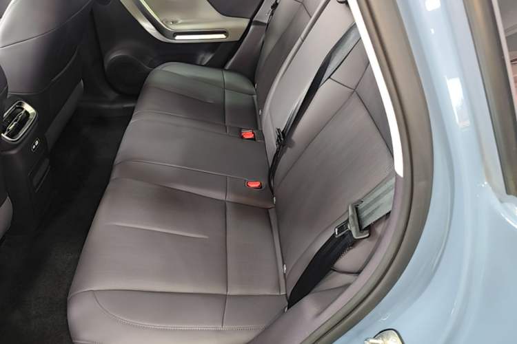 Used Leapmotor B01 2025 550 LiDAR Edition Left Rear Seat