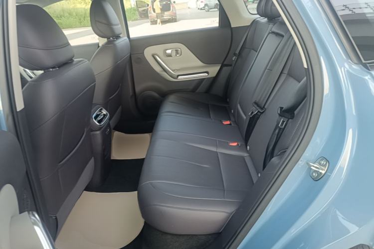Used Leapmotor B01 2025 550 LiDAR Edition Left Rear Seat
