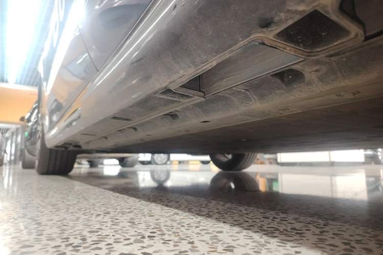 Used Leapmotor B01 2025 550 LiDAR Edition Left Side Sill