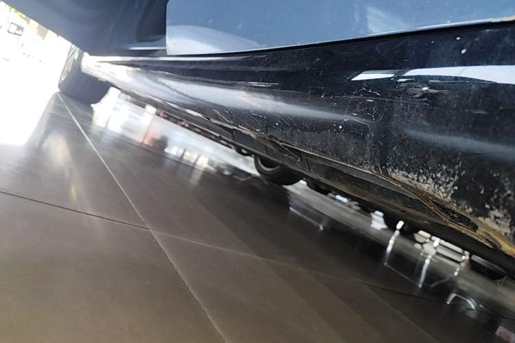 Used Leapmotor B01 2025 550 LiDAR Edition Left Side Sill