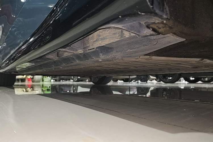 Used Leapmotor B01 2025 550 LiDAR Edition Left Side Sill