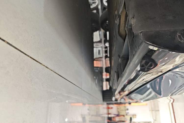 Used Leapmotor B01 2025 550 LiDAR Edition Left Side Sill