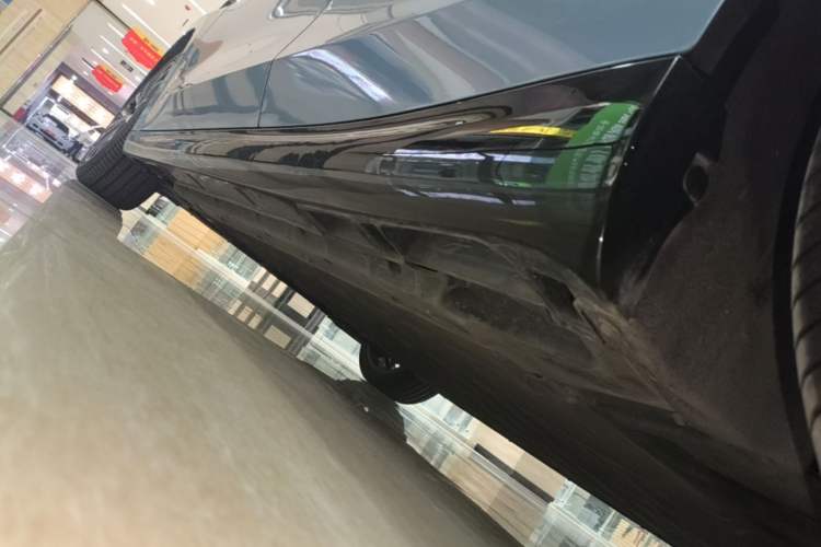Used Leapmotor B01 2025 550 LiDAR Edition Left Side Sill