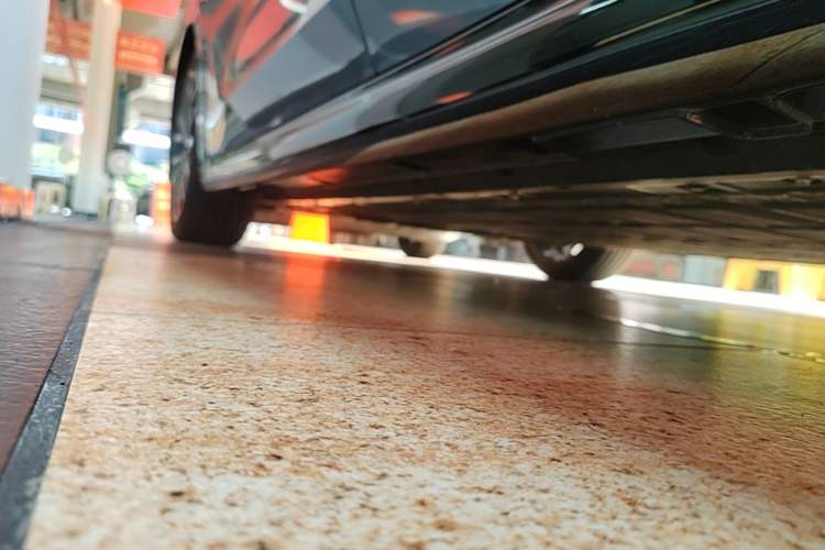 Used Leapmotor B01 2025 550 LiDAR Edition Left Side Sill