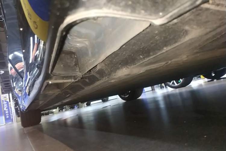 Used Leapmotor B01 2025 550 LiDAR Edition Left Side Sill