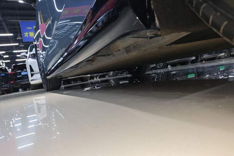 Used Leapmotor B01 2025 550 LiDAR Edition Left Side Sill