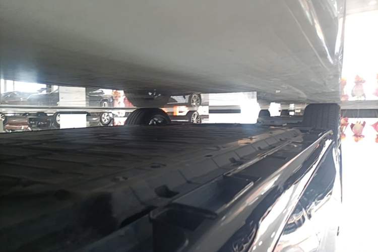 Used Leapmotor B01 2025 550 LiDAR Edition Left Side Sill