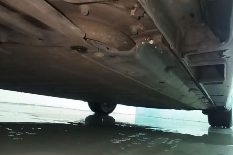 Used Leapmotor B01 2025 550 LiDAR Edition Left Side Sill