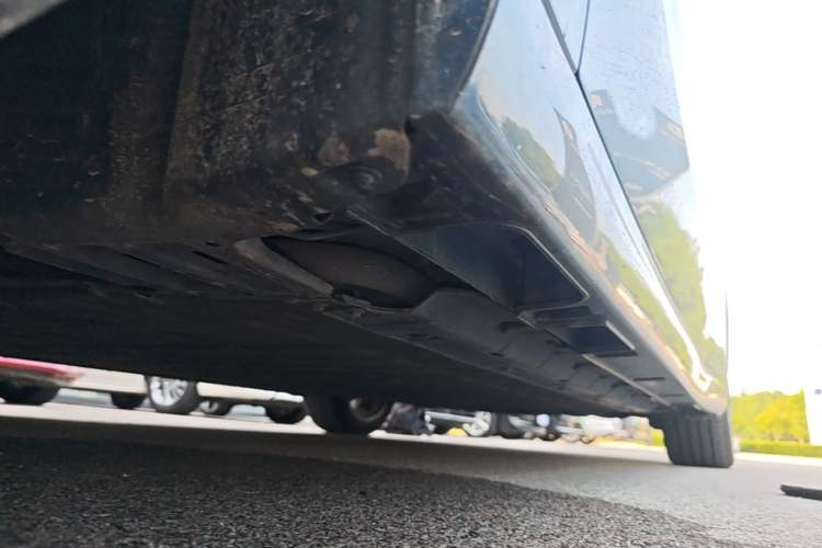 Used Leapmotor B01 2025 550 LiDAR Edition Left Side Sill