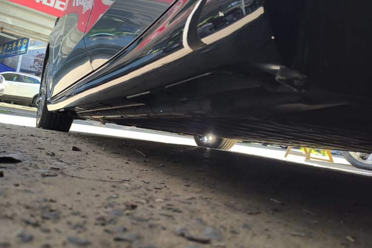 Used Leapmotor B01 2025 550 LiDAR Edition Left Side Sill