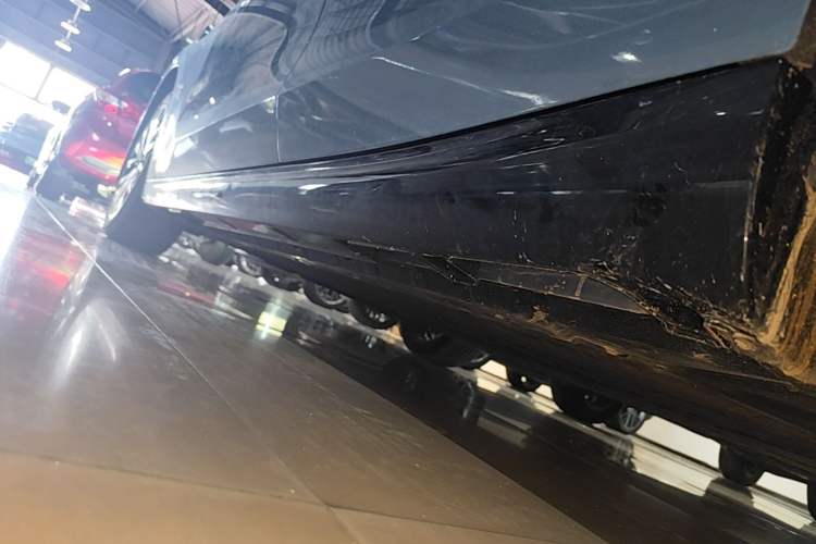 Used Leapmotor B01 2025 550 LiDAR Edition Left Side Sill