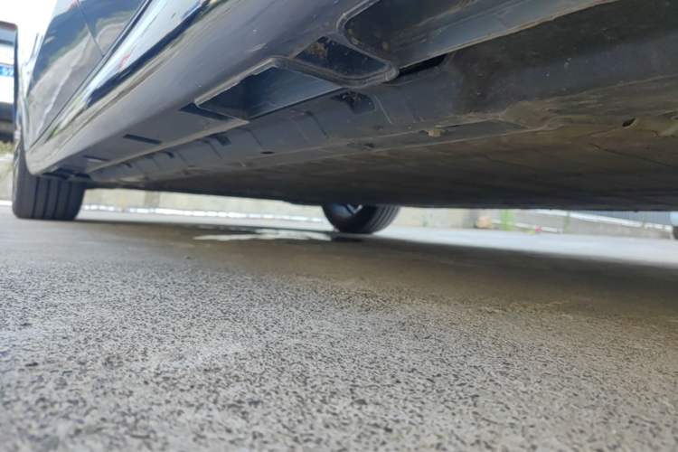 Used Leapmotor B01 2025 550 LiDAR Edition Left Side Sill