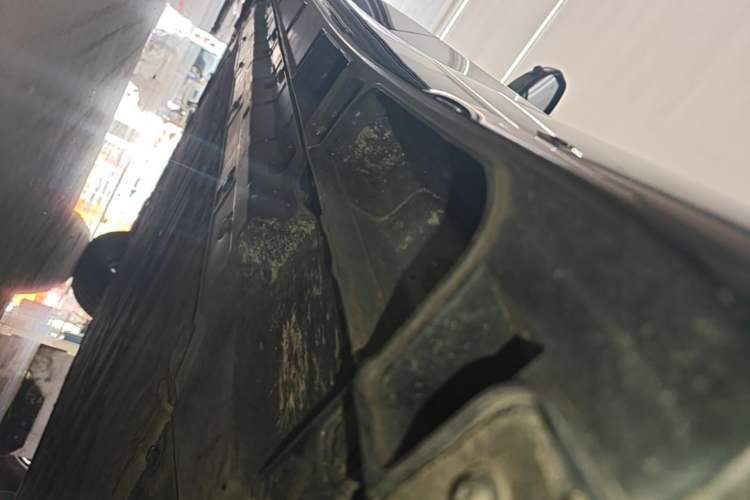 Used Leapmotor B01 2025 550 LiDAR Edition Left Side Sill
