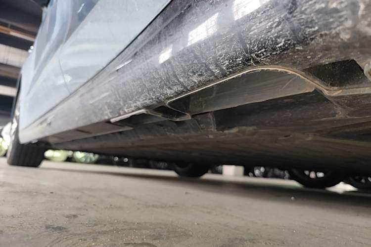 Used Leapmotor B01 2025 550 LiDAR Edition Left Side Sill