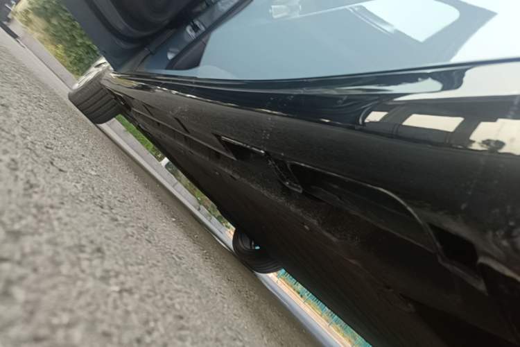 Used Leapmotor B01 2025 550 LiDAR Edition Left Side Sill