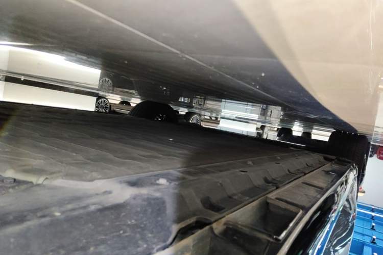 Used Leapmotor B01 2025 550 LiDAR Edition Left Side Sill