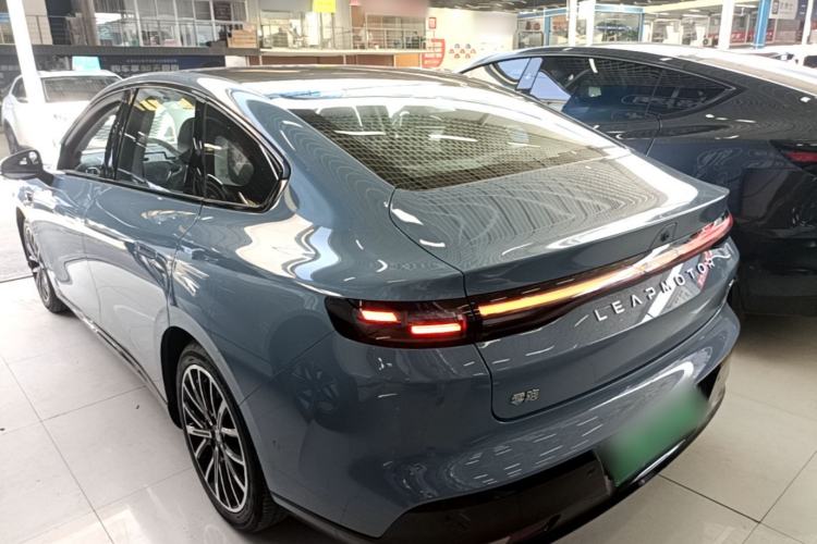 Used Leapmotor B01 2025 550 LiDAR Edition Rear Left 45 Deg