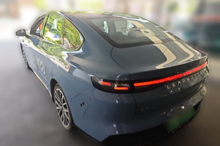 Used Leapmotor B01 2025 550 LiDAR Edition Rear Left 45 Deg