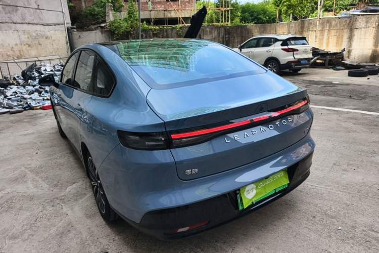 Used Leapmotor B01 2025 550 LiDAR Edition Rear Left 45 Deg