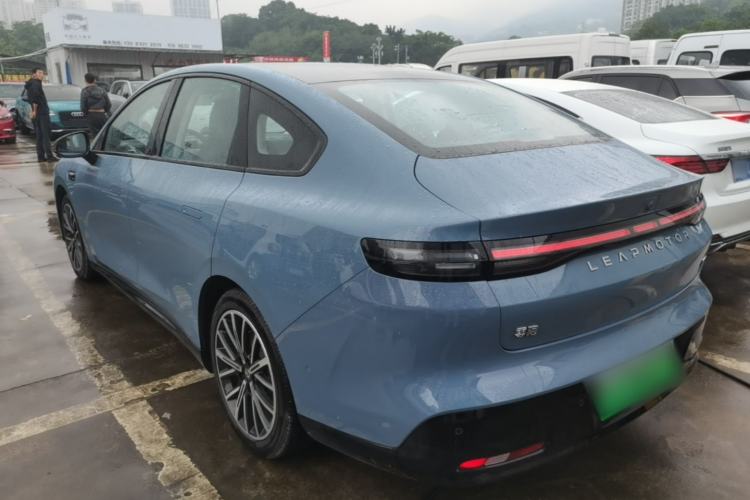Used Leapmotor B01 2025 550 LiDAR Edition Rear Left 45 Deg