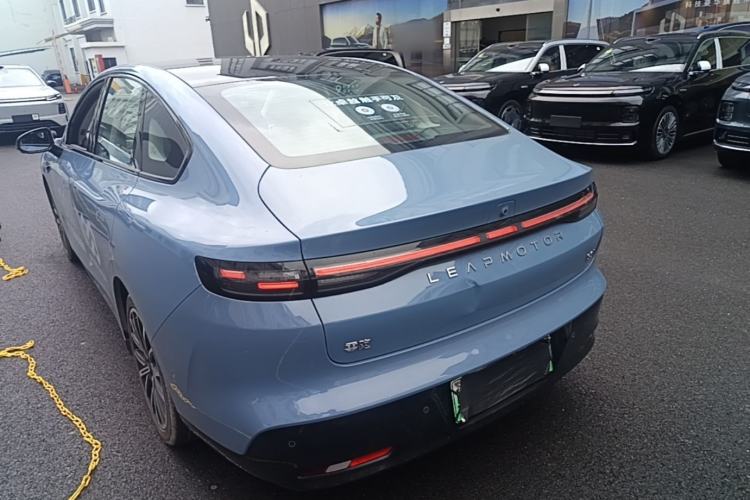 Used Leapmotor B01 2025 550 LiDAR Edition Rear Left 45 Deg