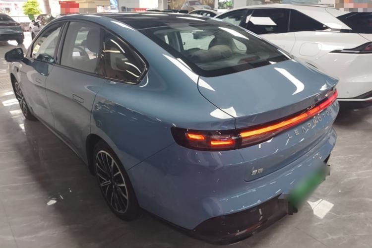 Used Leapmotor B01 2025 550 LiDAR Edition Rear Left 45 Deg