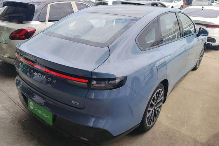 Used Leapmotor B01 2025 550 LiDAR Edition Rear Right 45 Deg