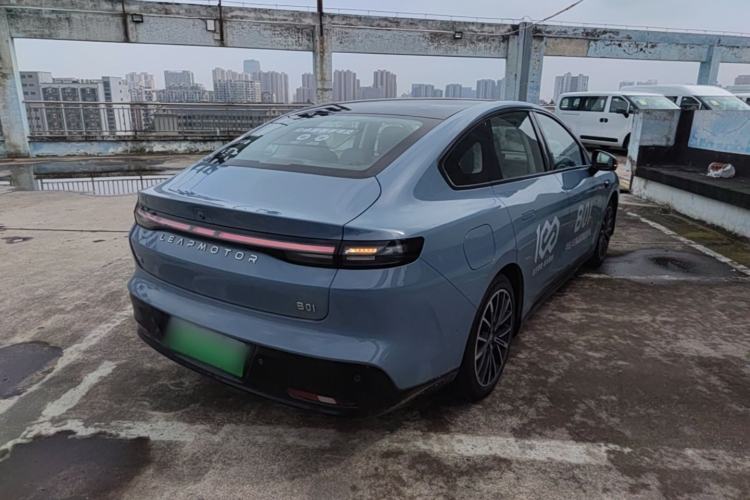 Used Leapmotor B01 2025 550 LiDAR Edition Rear Right 45 Deg