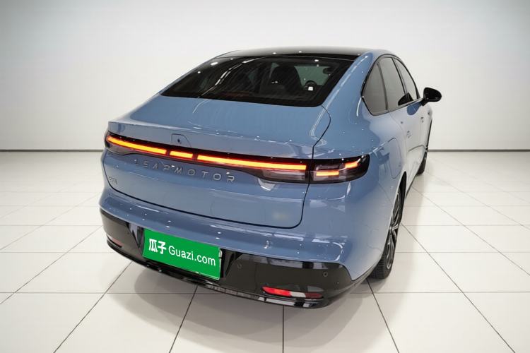 Used Leapmotor B01 2025 550 LiDAR Edition Rear Right 45 Deg