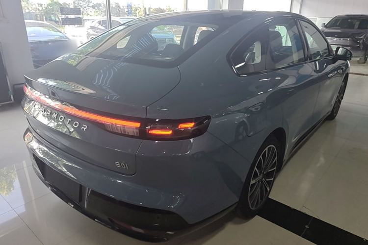 Used Leapmotor B01 2025 550 LiDAR Edition Rear Right 45 Deg