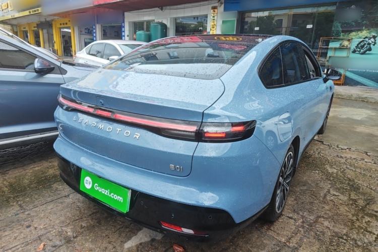 Used Leapmotor B01 2025 550 LiDAR Edition Rear Right 45 Deg