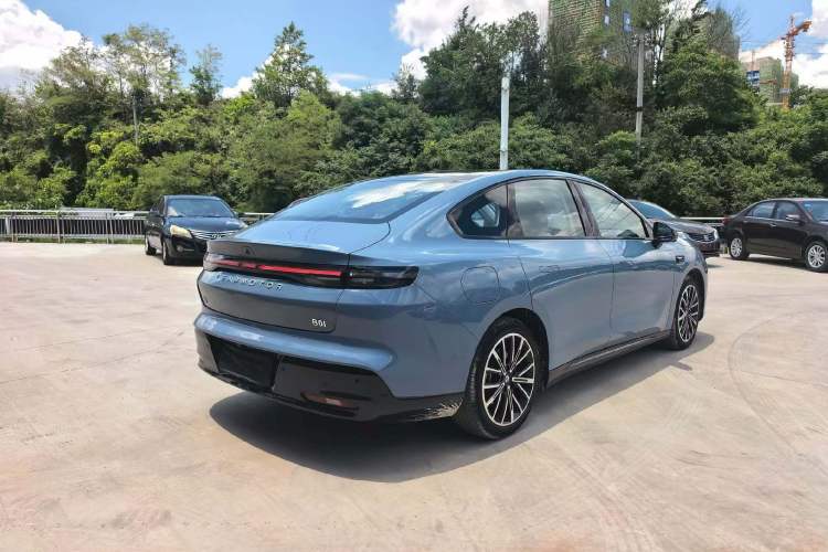 Used Leapmotor B01 2025 550 LiDAR Edition Rear Right 45 Deg