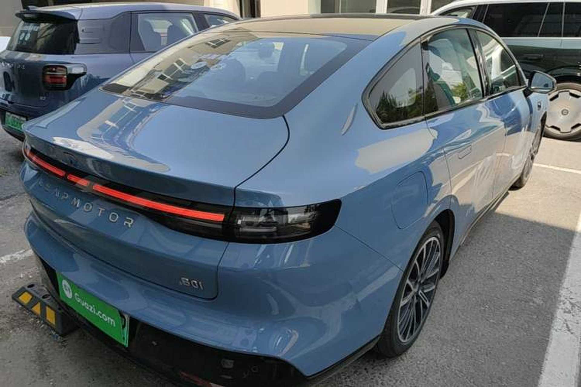 Used Leapmotor B01 2025 550 LiDAR Edition Rear Right 45 Deg