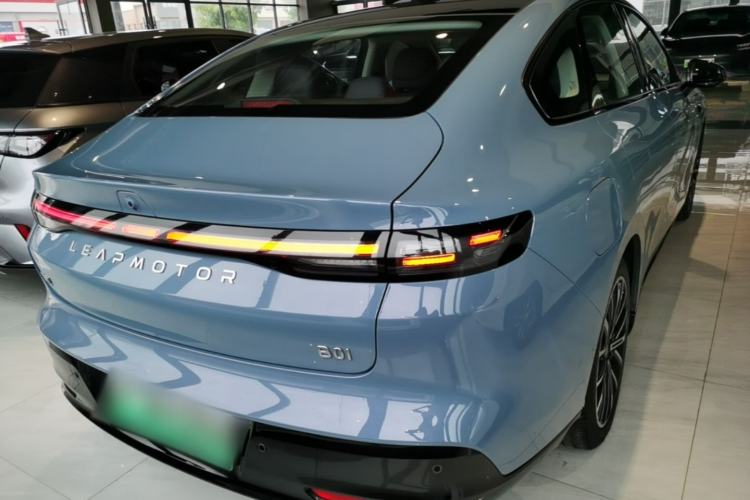 Used Leapmotor B01 2025 550 LiDAR Edition Rear