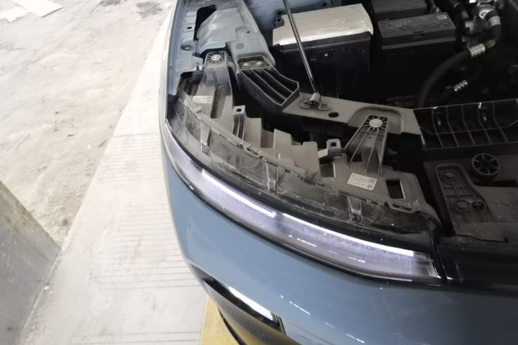 Used Leapmotor B01 2025 550 LiDAR Edition Right Front Headlight