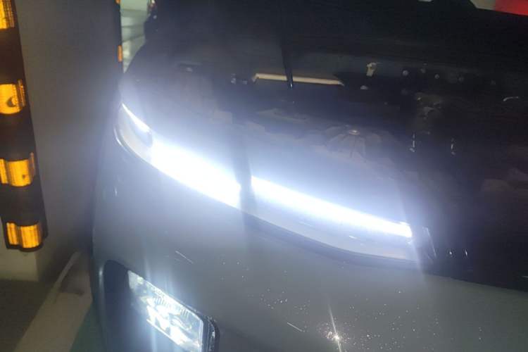 Used Leapmotor B01 2025 550 LiDAR Edition Right Front Headlight