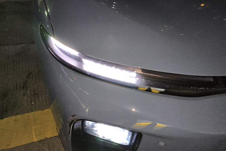 Used Leapmotor B01 2025 550 LiDAR Edition Right Front Headlight