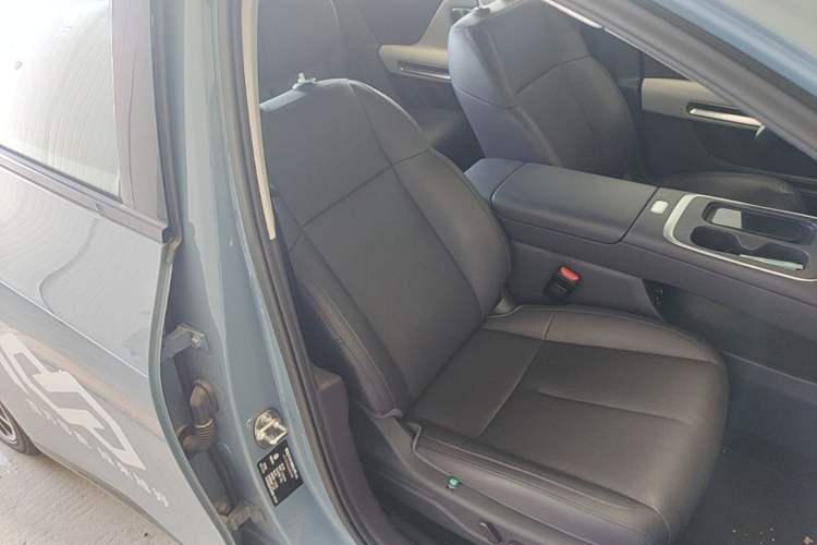 Used Leapmotor B01 2025 550 LiDAR Edition Right Front Seat