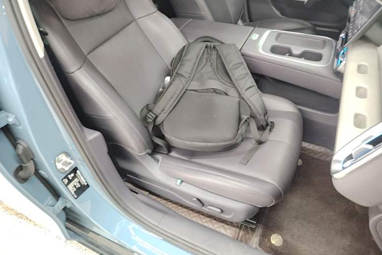 Used Leapmotor B01 2025 550 LiDAR Edition Right Front Seat