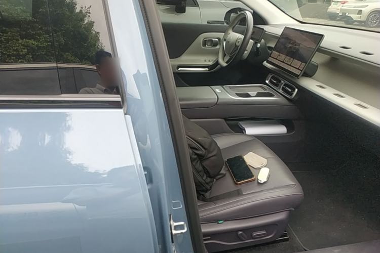 Used Leapmotor B01 2025 550 LiDAR Edition Right Front Seat